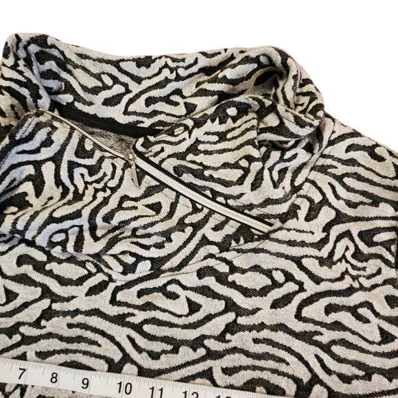 Thomas & Olivia Cowel Neck w/ zipper, elbow sleeve Pullover shirt, top sz M - Picture 8 of 10